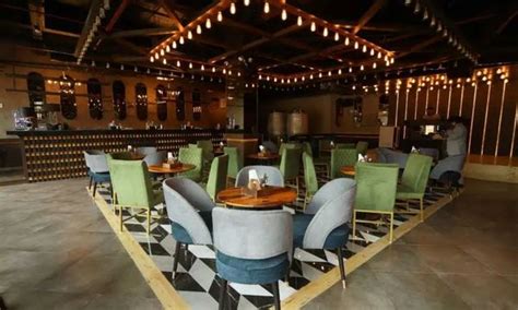 F Bar & Lounge, Gardens Galleria Mall, Sector 38 .